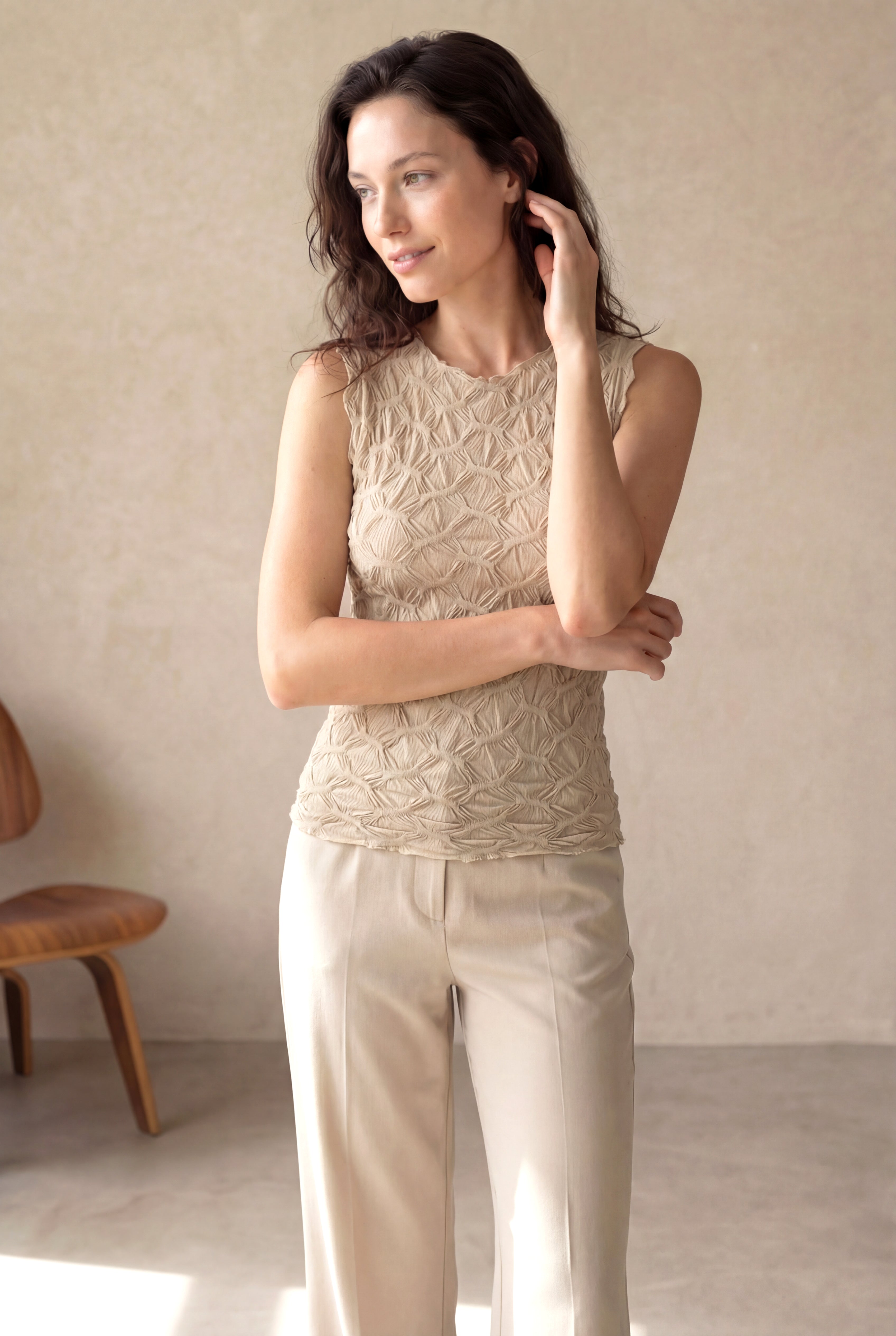 Kadın Slim Fit Bisiklet Yaka Polyester / Elastan Kolsuz Beige Desenli Atlet ULIANA - Top - Westmark London EU(TR) Store Organik Pamuklu Sürdürülebilir Moda