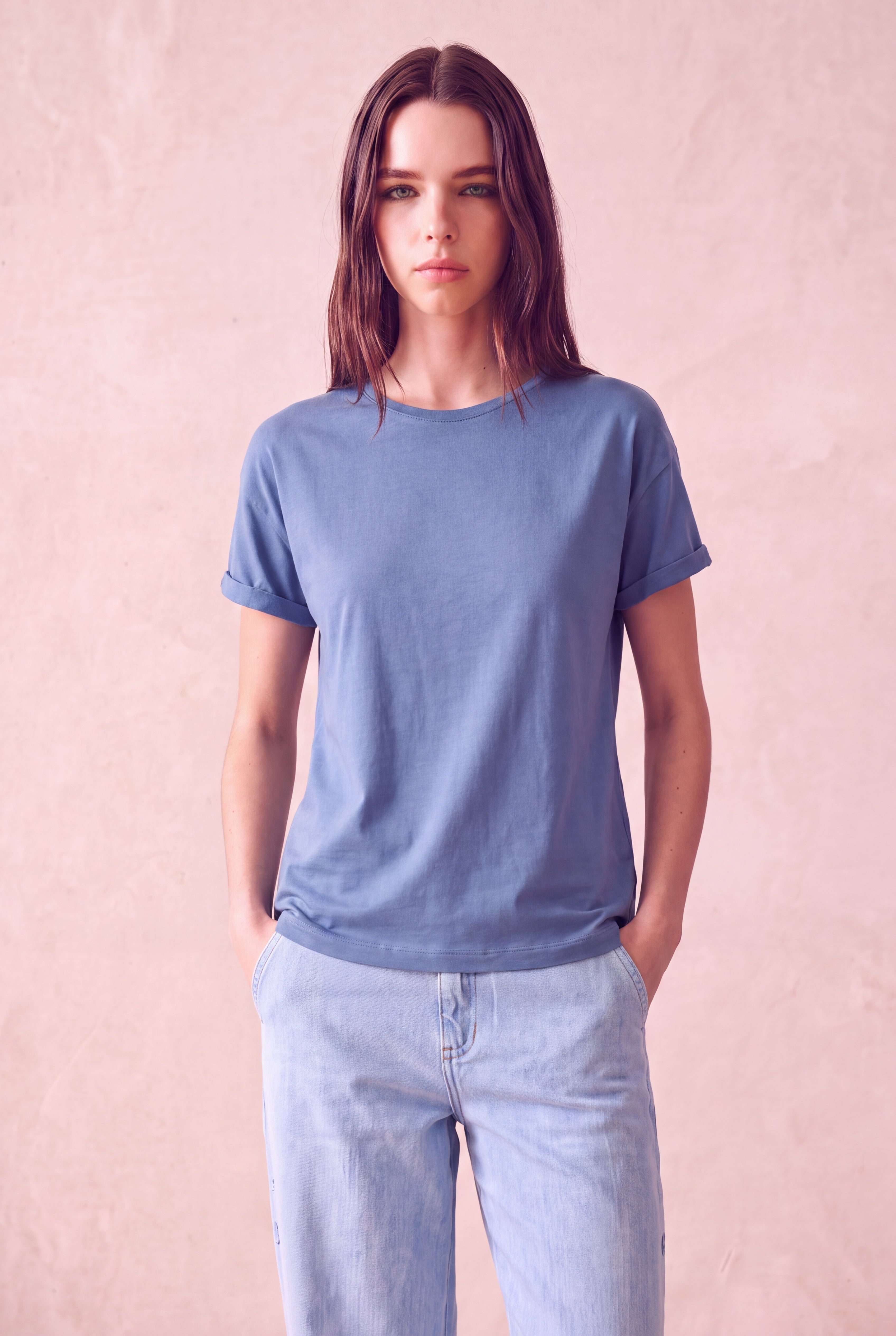 Kadın Modal / Pamuk Porselen Mavisi Katlamalı Kısa Kol Detaylı Düşük Omuz Bisiklet Yaka T-Shirt PALMA