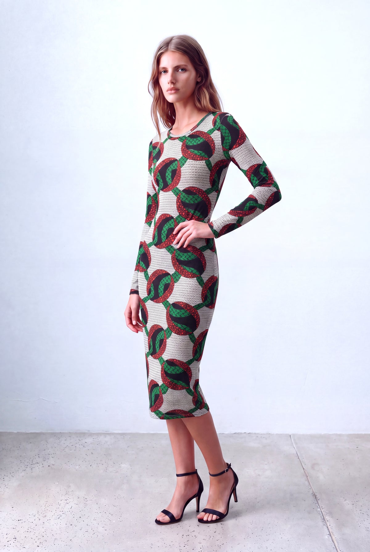 Beyaz Baskılı Kadın Beyaz Baskılı Esnek Dokulu Bisiklet Yaka Uzun Kollu Elbise STELLA - Dress - Westmark London EU(TR) Store Organik Pamuklu Sürdürülebilir Moda