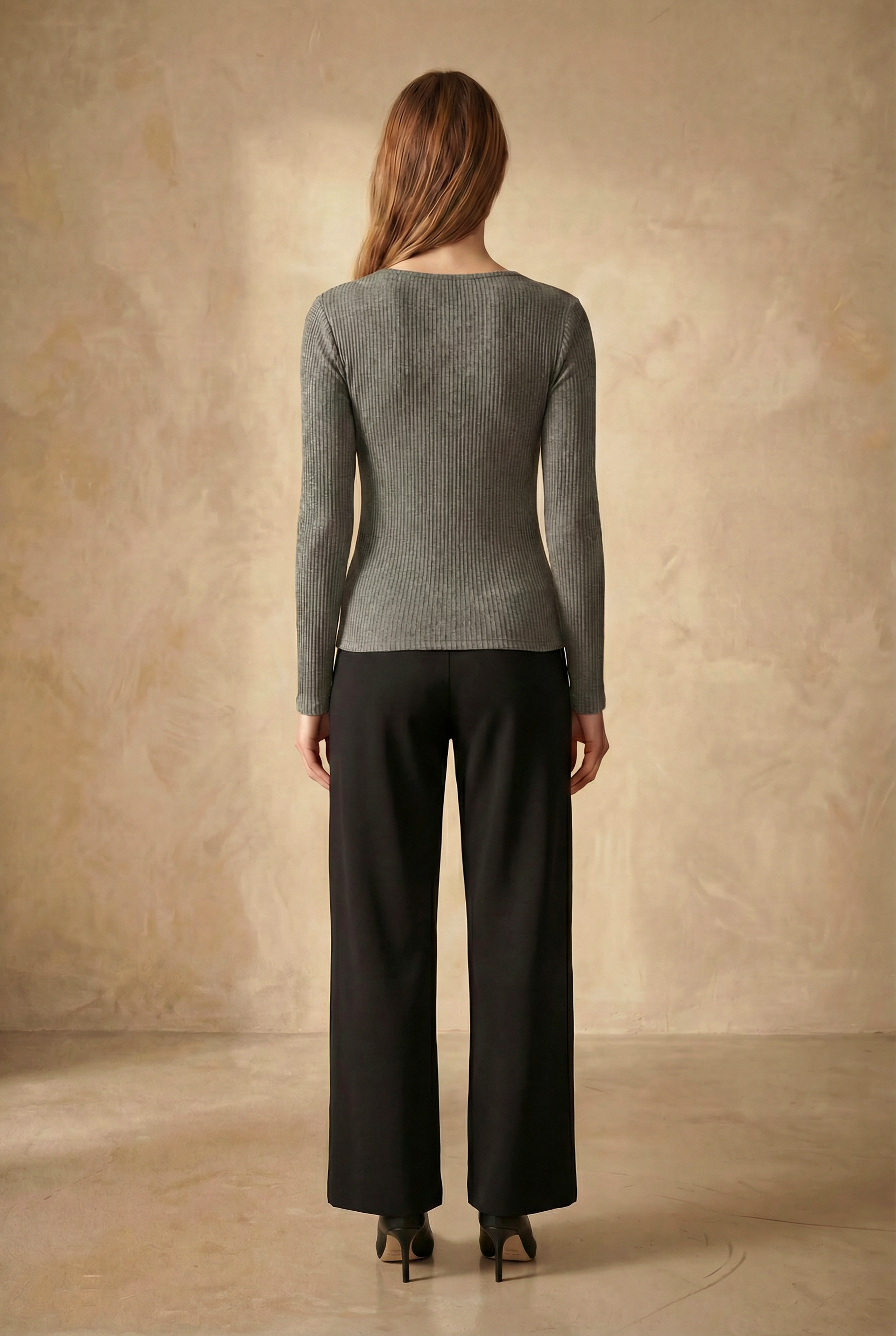 Antrasit V Yaka Uzun Kollu Kadın Bluz OTTILIE TOP - Blouse - Westmark London EU(TR) Store Organik Pamuklu Sürdürülebilir Moda
