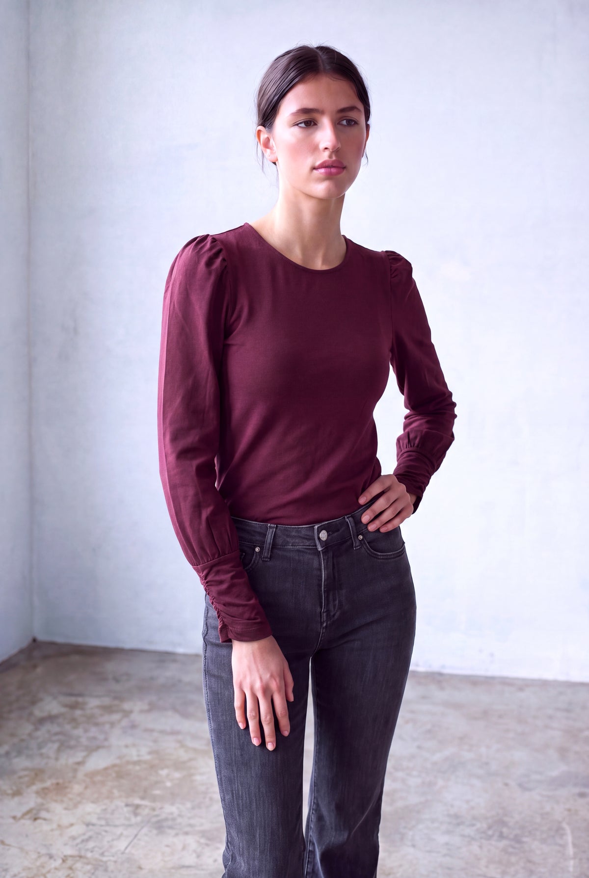 Bordo Kadın Bordo Modal / Pamuk Karışımlı Bisiklet Yaka Uzun Balon Kollu Geniş Manşet Detaylı Bluz PAULINE - Top - Westmark London EU(TR) Store Organik Pamuklu Sürdürülebilir Moda