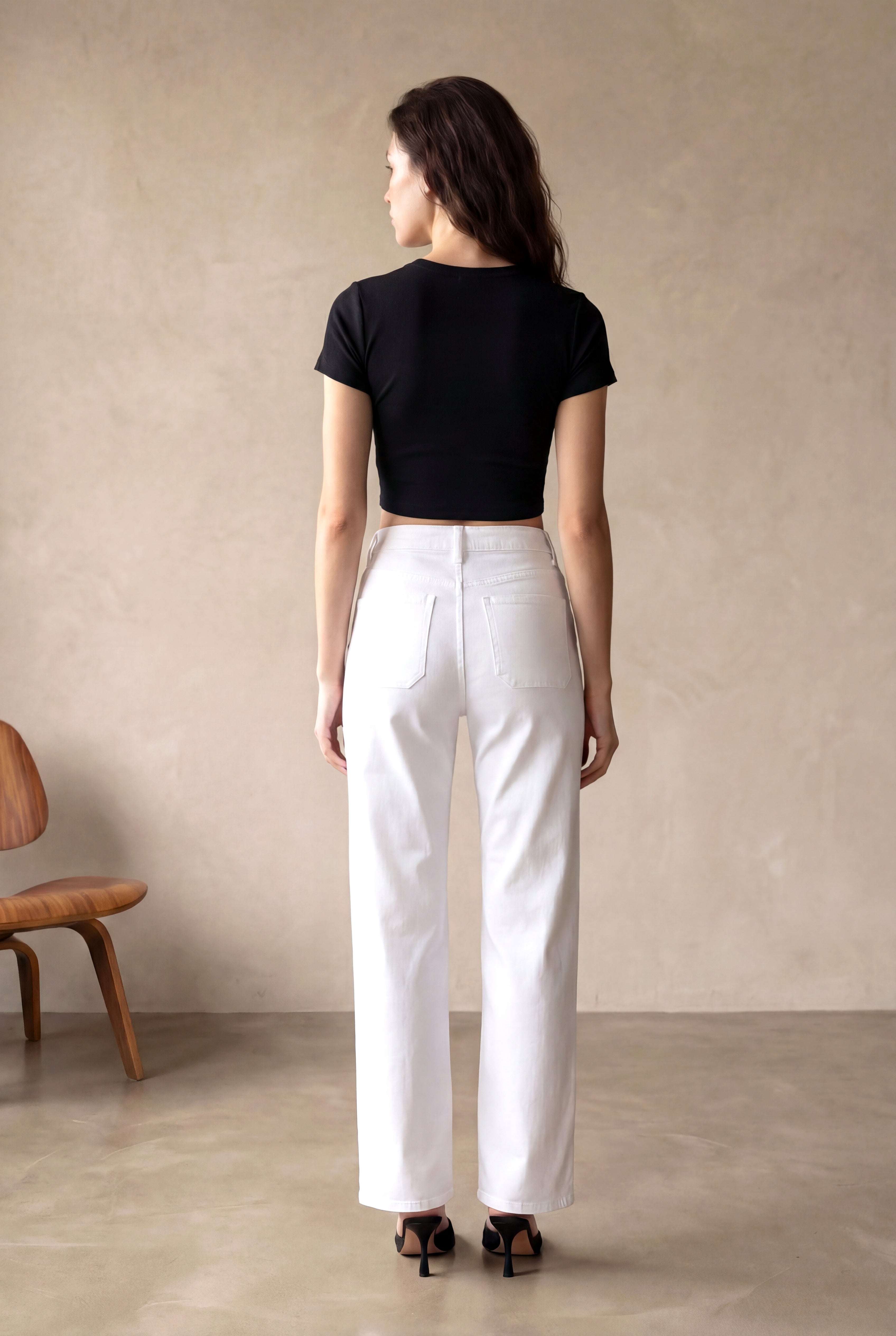 Kadın Regular Fit Bisiklet Yaka Pamuk / Elastan Kısa Kol Siyah Düğmeli Kazak SOLE - Top - Westmark London EU(TR) Store Organik Pamuklu Sürdürülebilir Moda