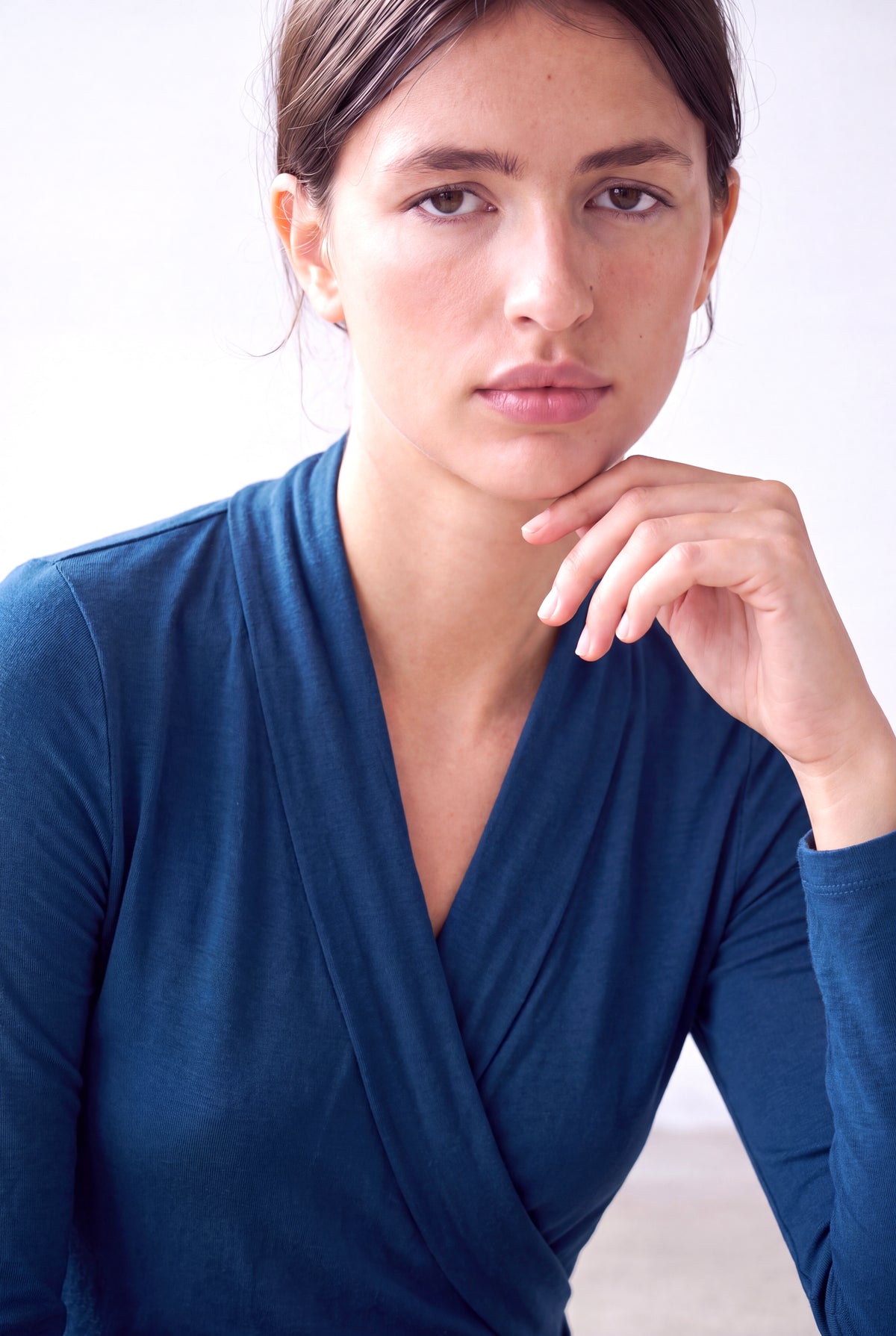 Petrol Rengi Kadın Petrol Rengi Viskon Karışımlı Kruvaze Şal Yaka Uzun Kollu Bluz JEAN - Top - Westmark London EU(TR) Store Organik Pamuklu Sürdürülebilir Moda