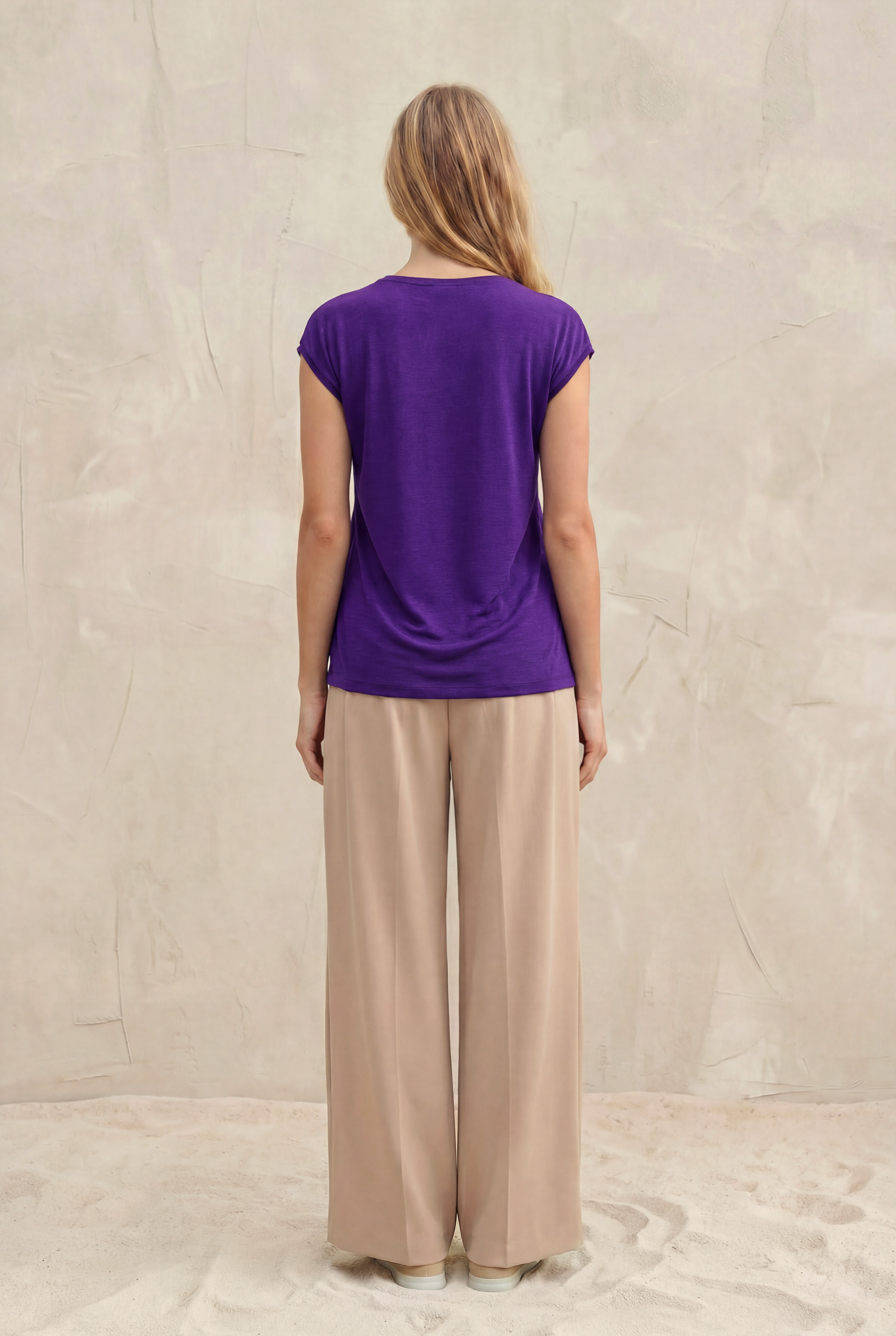 Koyu Mor Bisiklet Yaka Pamuklu Kadın Kısa Kollu T-Shirt BETTY O-NECK TOP - T-Shirt - Westmark London EU(TR) Store Organik Pamuklu Sürdürülebilir Moda
