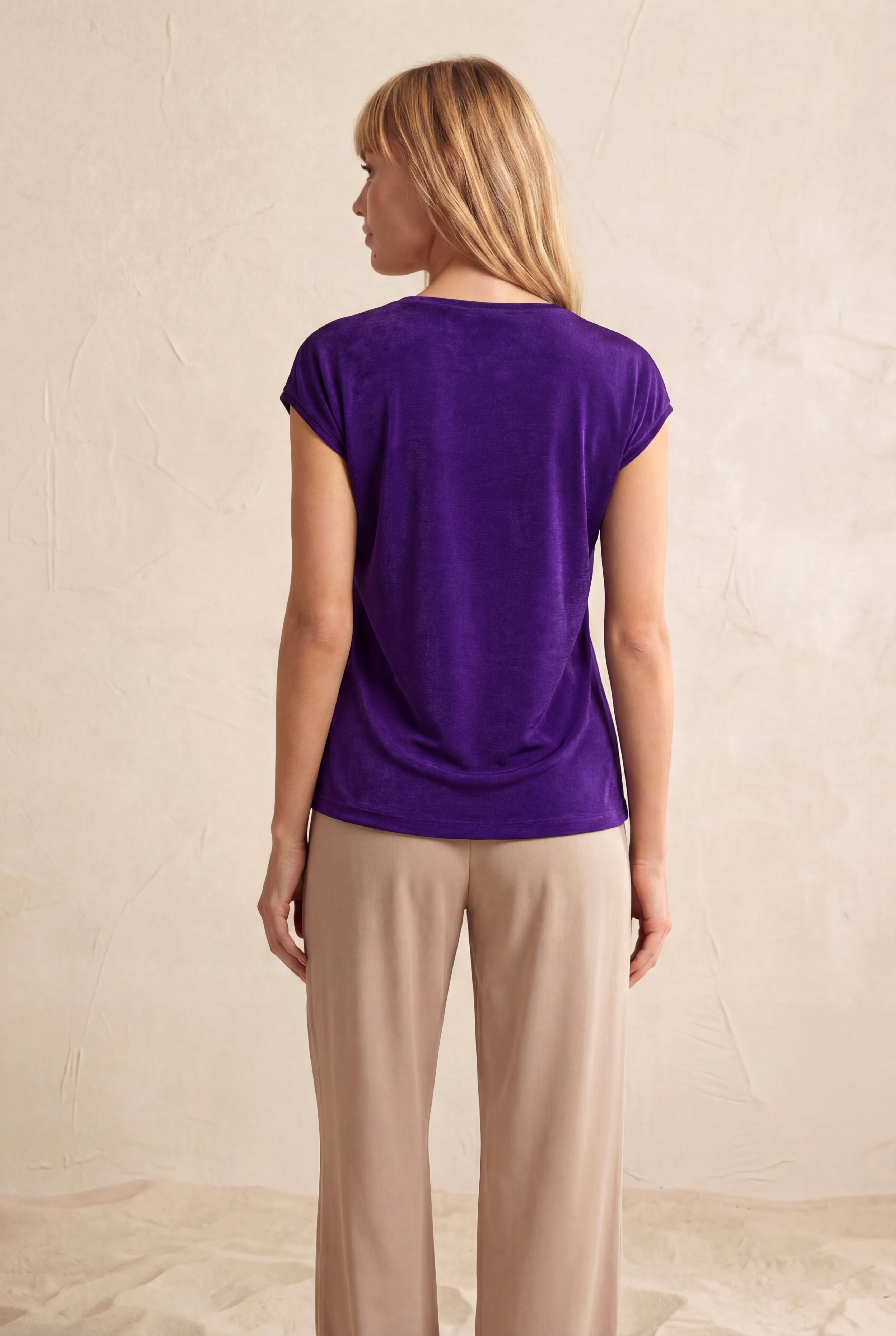 Koyu Mor Bisiklet Yaka Pamuklu Kadın Kısa Kollu T-Shirt BETTY O-NECK TOP - T-Shirt - Westmark London EU(TR) Store Organik Pamuklu Sürdürülebilir Moda