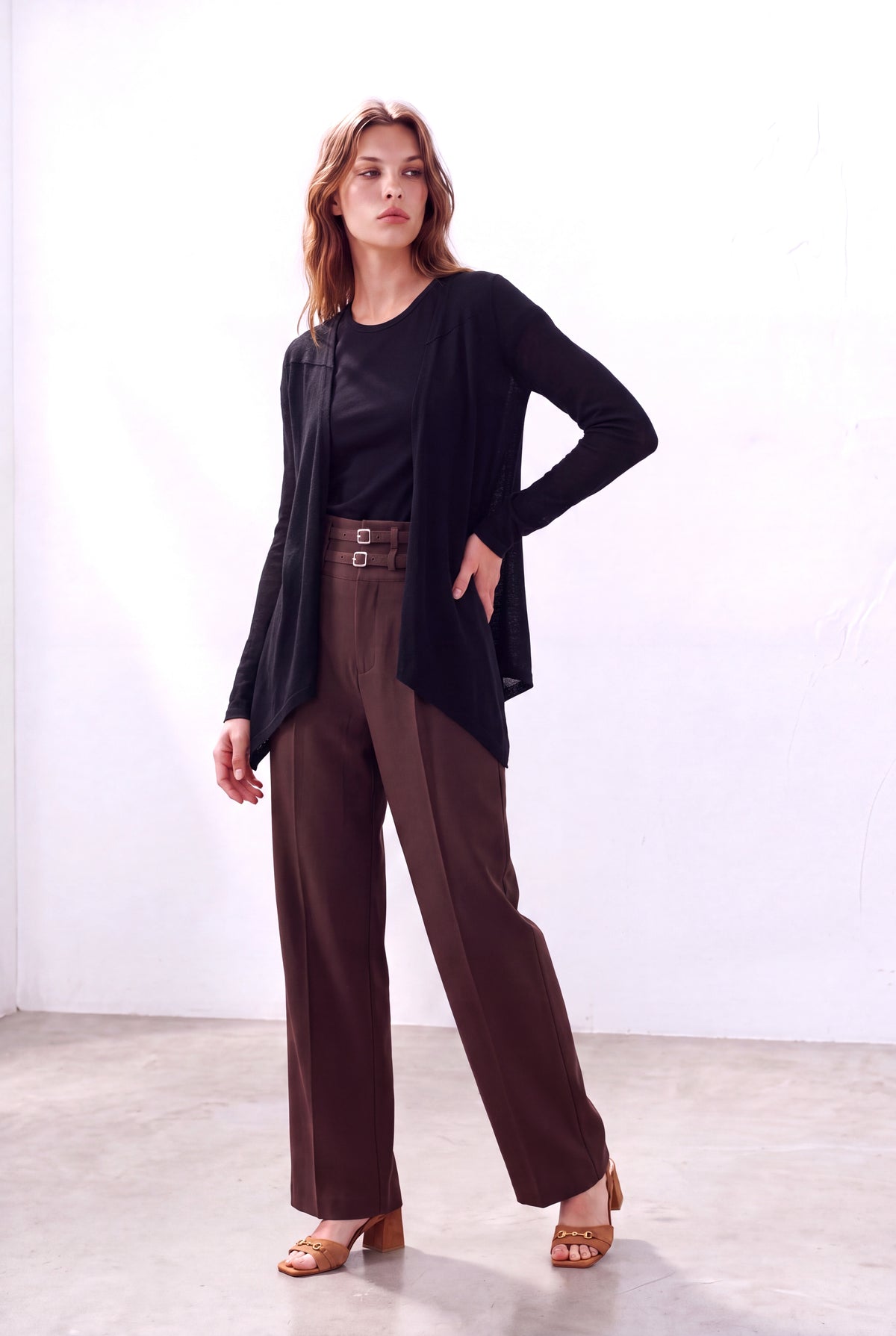 Siyah Kadın Siyah %100 Viskon V Yaka Uzun Kollu Omuz Dikiş Detaylı Uzun Hırka MOLLY - Cardigan - Westmark London EU(TR) Store Organik Pamuklu Sürdürülebilir Moda