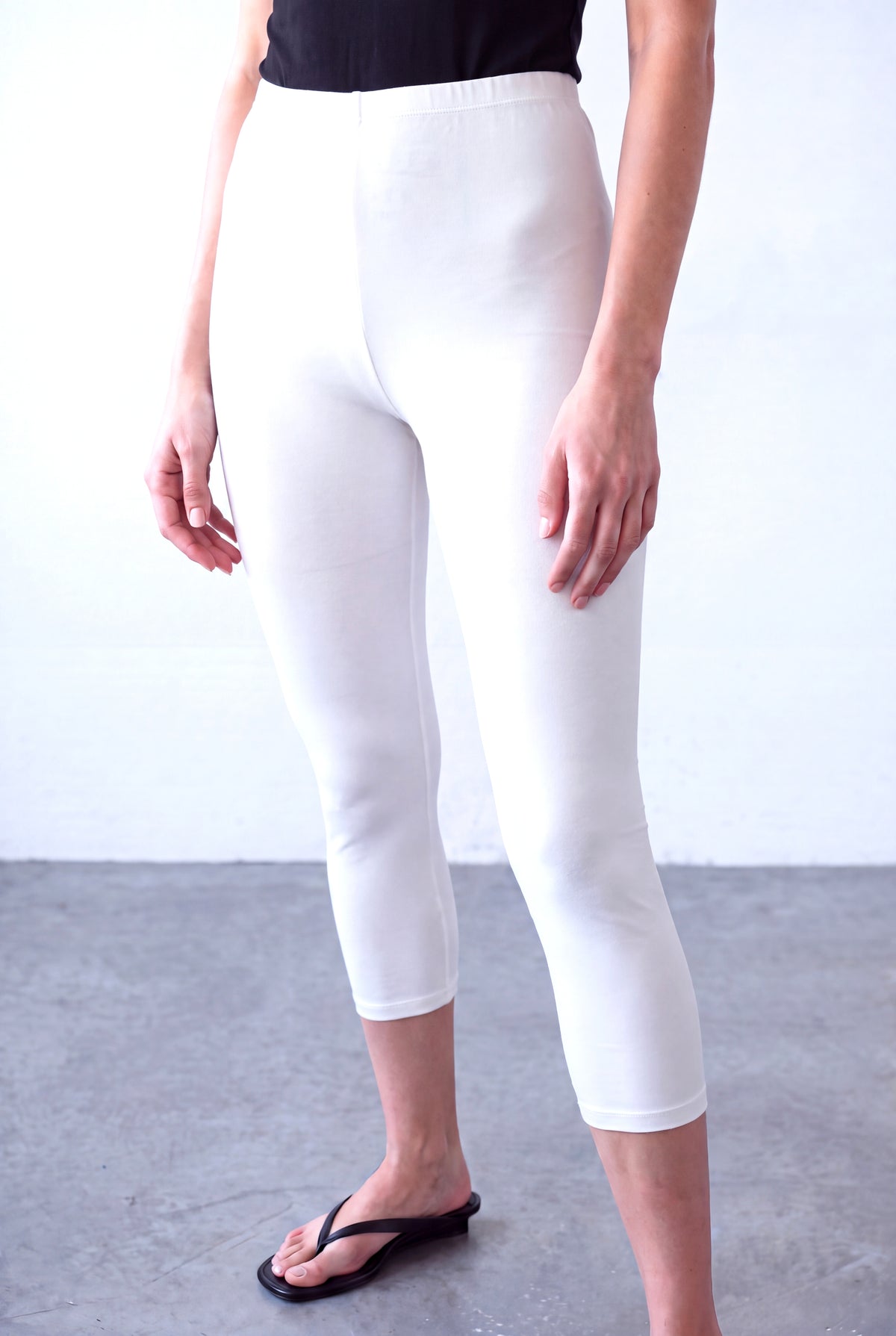 Beyaz Kadın Beyaz Viskon Yüksek Bel 3/4 Boy Tayt DAISY - Leggings - Westmark London EU(TR) Store Organik Pamuklu Sürdürülebilir Moda