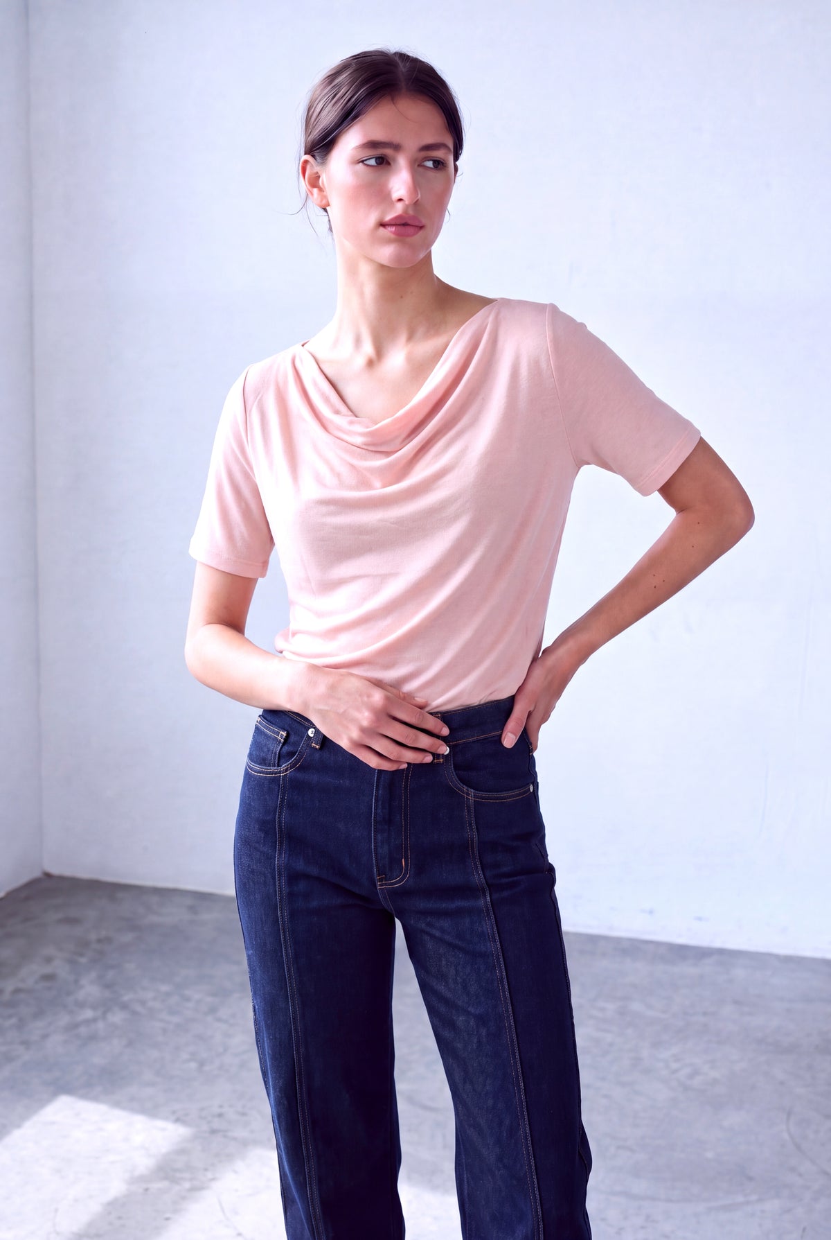 Gül Kurusu Melanj Kadın Gül Kurusu Melanj Viskon Karışımlı Dökümlü Degaje Yaka Kısa Kollu Bluz GABRIELLE - Top - Westmark London EU(TR) Store Organik Pamuklu Sürdürülebilir Moda