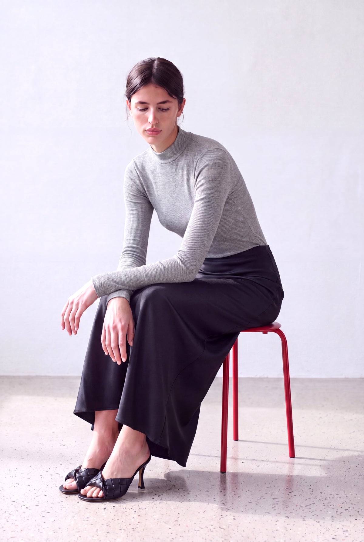 Açık Gri Melanj Kadın Açık Gri Melanj Viskon Kaşkorse Yarım Balıkçı Yaka Uzun Kollu Bluz EVIE - Top - Westmark London EU(TR) Store Organik Pamuklu Sürdürülebilir Moda