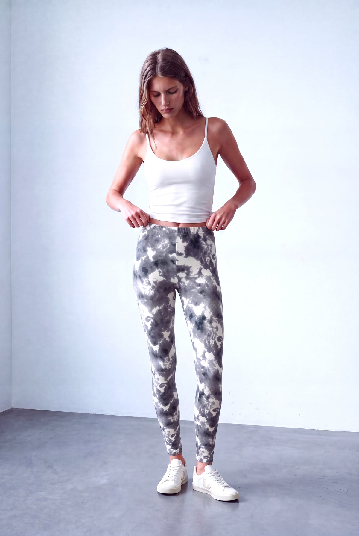 Siyah/Beyaz Kadın Siyah/Beyaz Pamuklu Yüksek Bel Batik Desenli Tayt MAYA - Leggings - Westmark London EU(TR) Store Organik Pamuklu Sürdürülebilir Moda