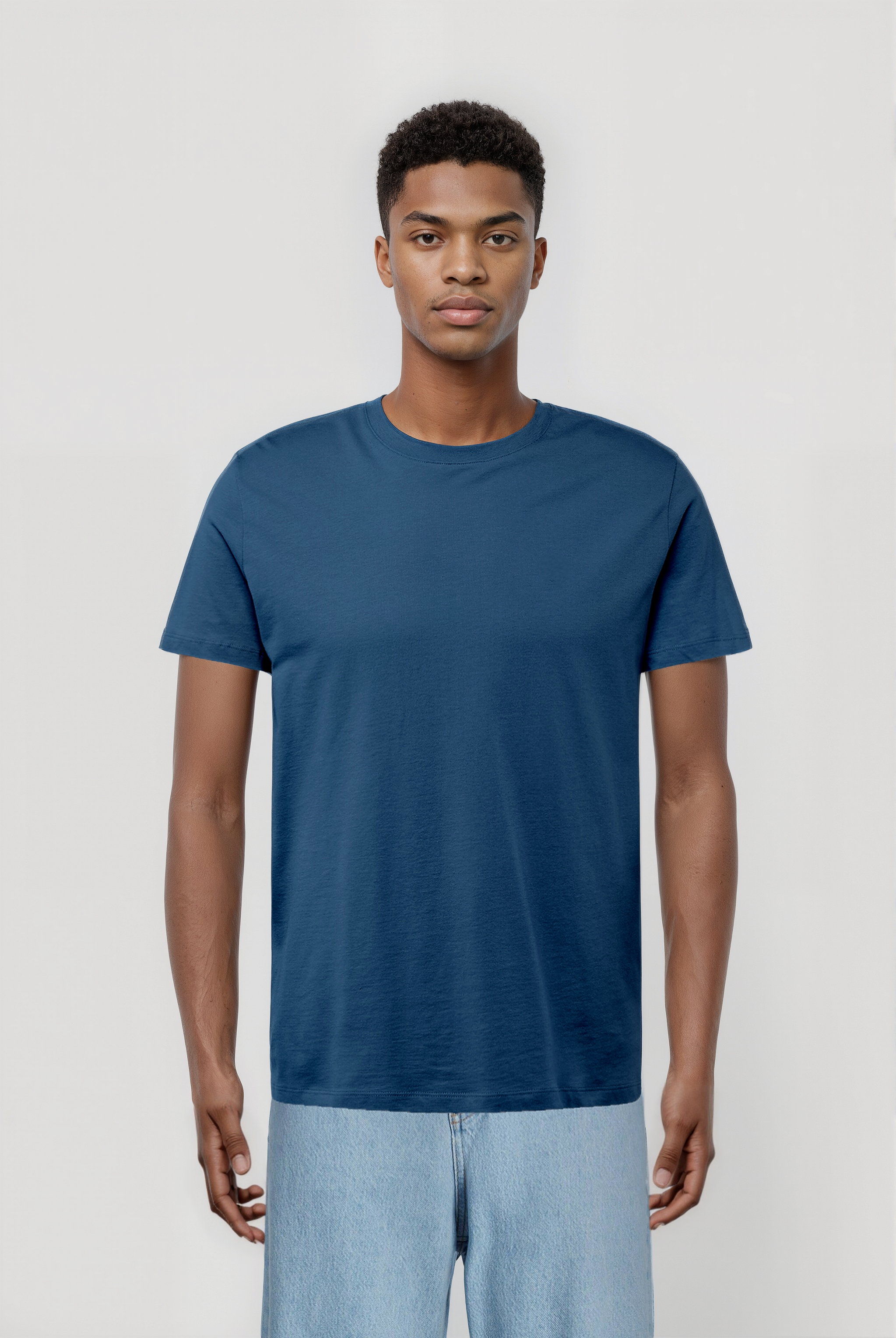 Mürekkep Siyahı Bisiklet Yaka Kısa Kollu Erkek T-Shirt WILLIAM - T-Shirt - Westmark London EU(TR) Store Organik Pamuklu Sürdürülebilir Moda