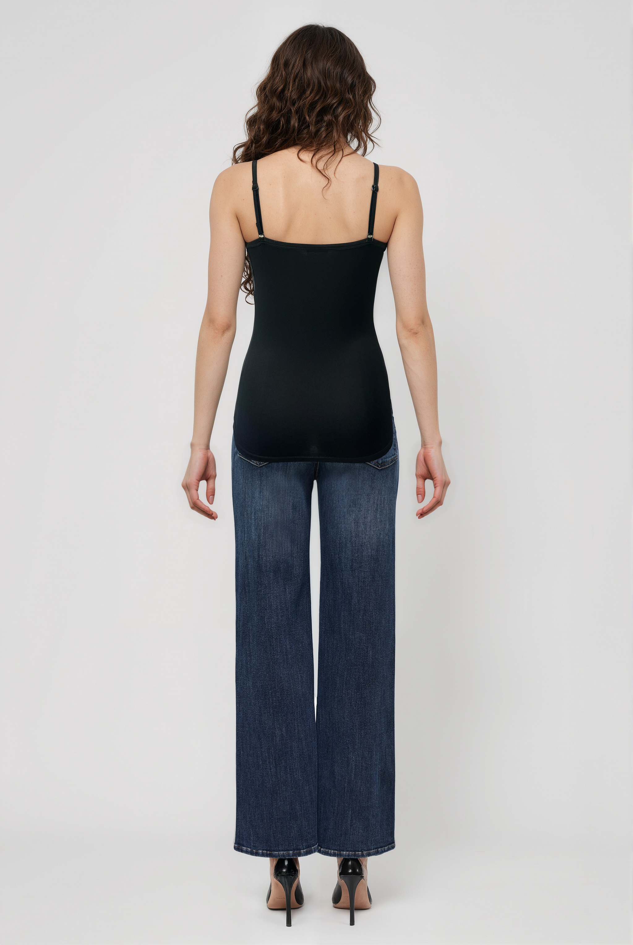 Siyah Yuvarlak Yaka İp Askılı Kadın Top HARLEEN - Tops - Westmark London EU(TR) Store Organik Pamuklu Sürdürülebilir Moda