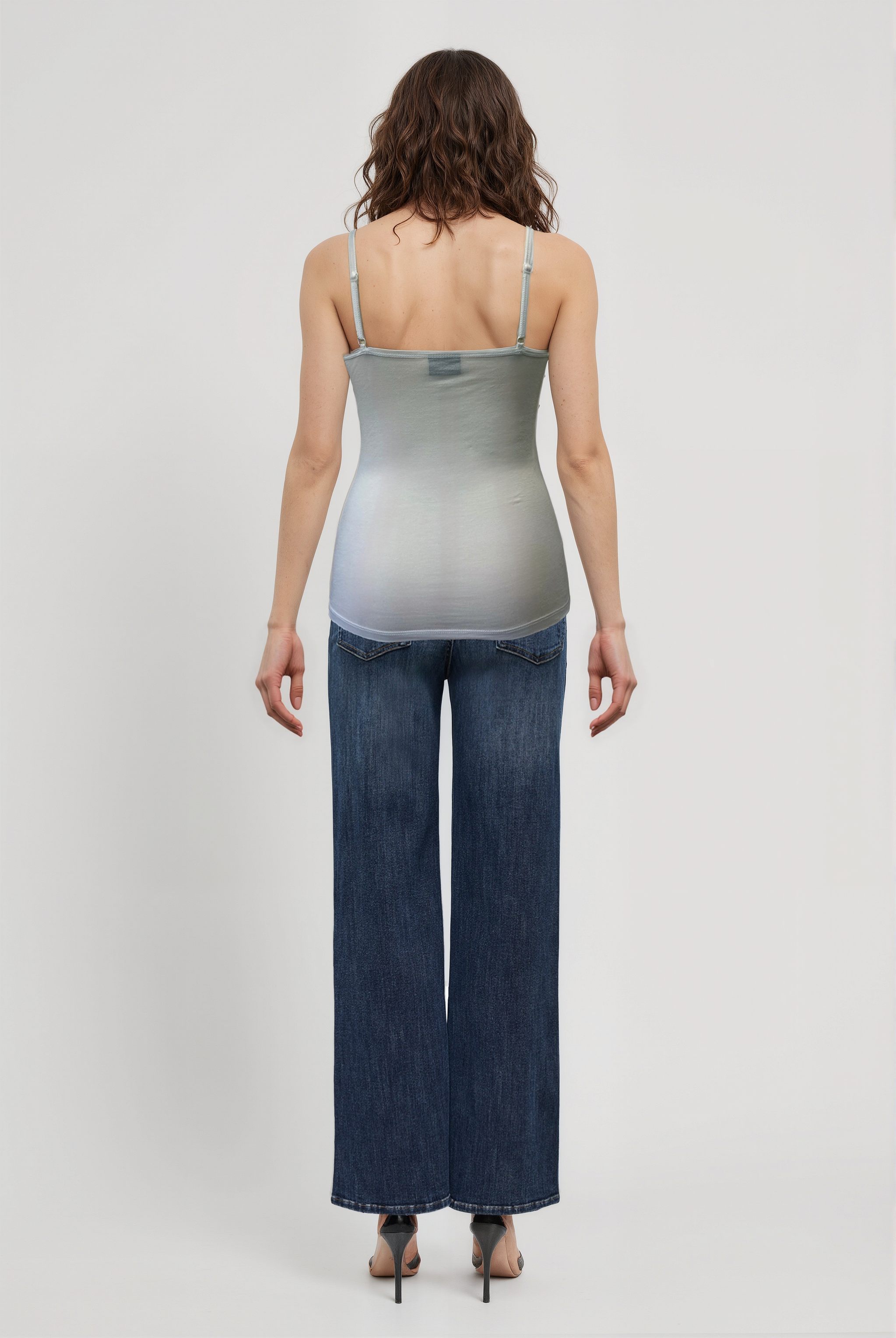 Kar Beyazı Yuvarlak Yaka İp Askılı Kadın Top HARLEEN - Tops - Westmark London EU(TR) Store Organik Pamuklu Sürdürülebilir Moda