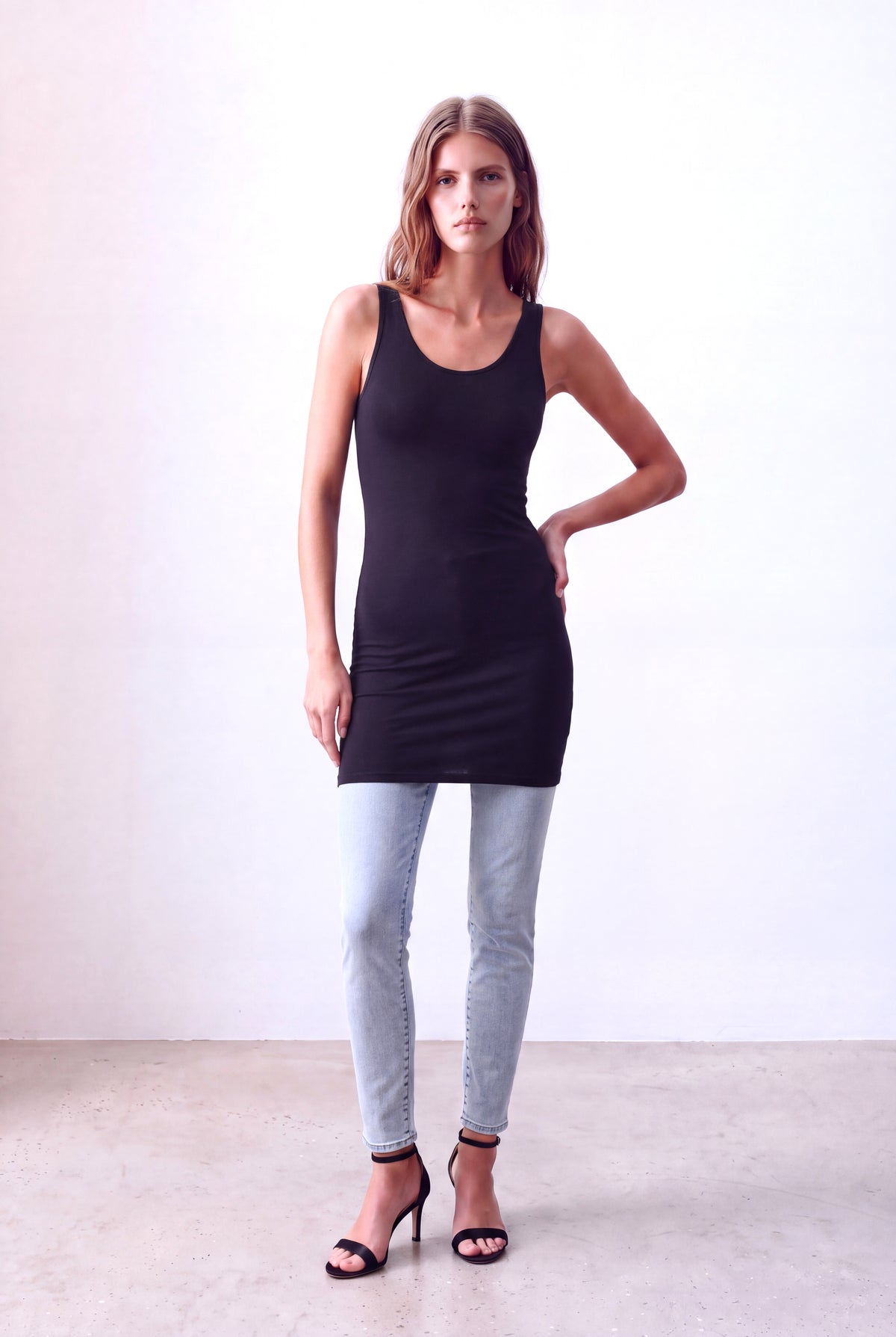 Siyah Kadın Siyah Süprem Bisiklet Yaka Kolsuz Uzun Üst PAIGE - Top - Westmark London EU(TR) Store Organik Pamuklu Sürdürülebilir Moda