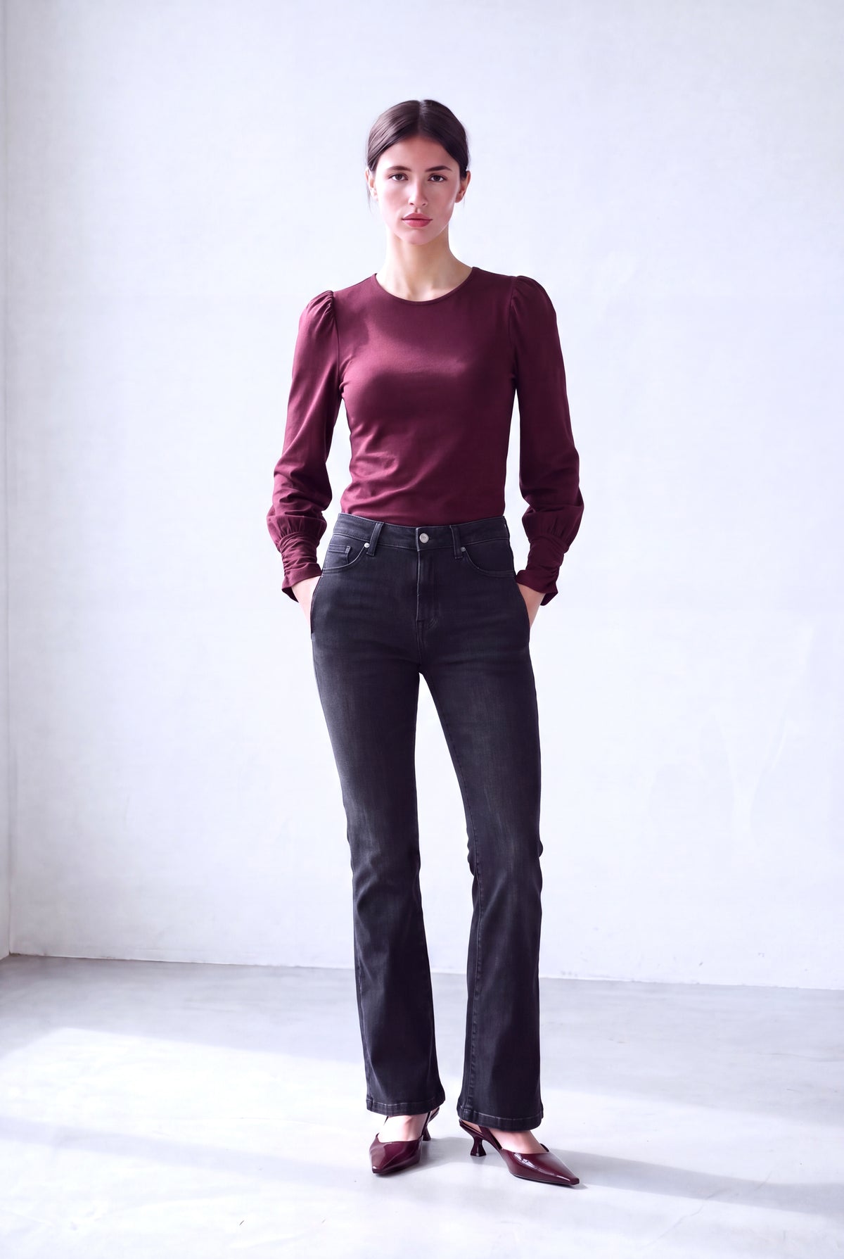 Bordo Kadın Bordo Modal / Pamuk Karışımlı Bisiklet Yaka Uzun Balon Kollu Geniş Manşet Detaylı Bluz PAULINE - Top - Westmark London EU(TR) Store Organik Pamuklu Sürdürülebilir Moda