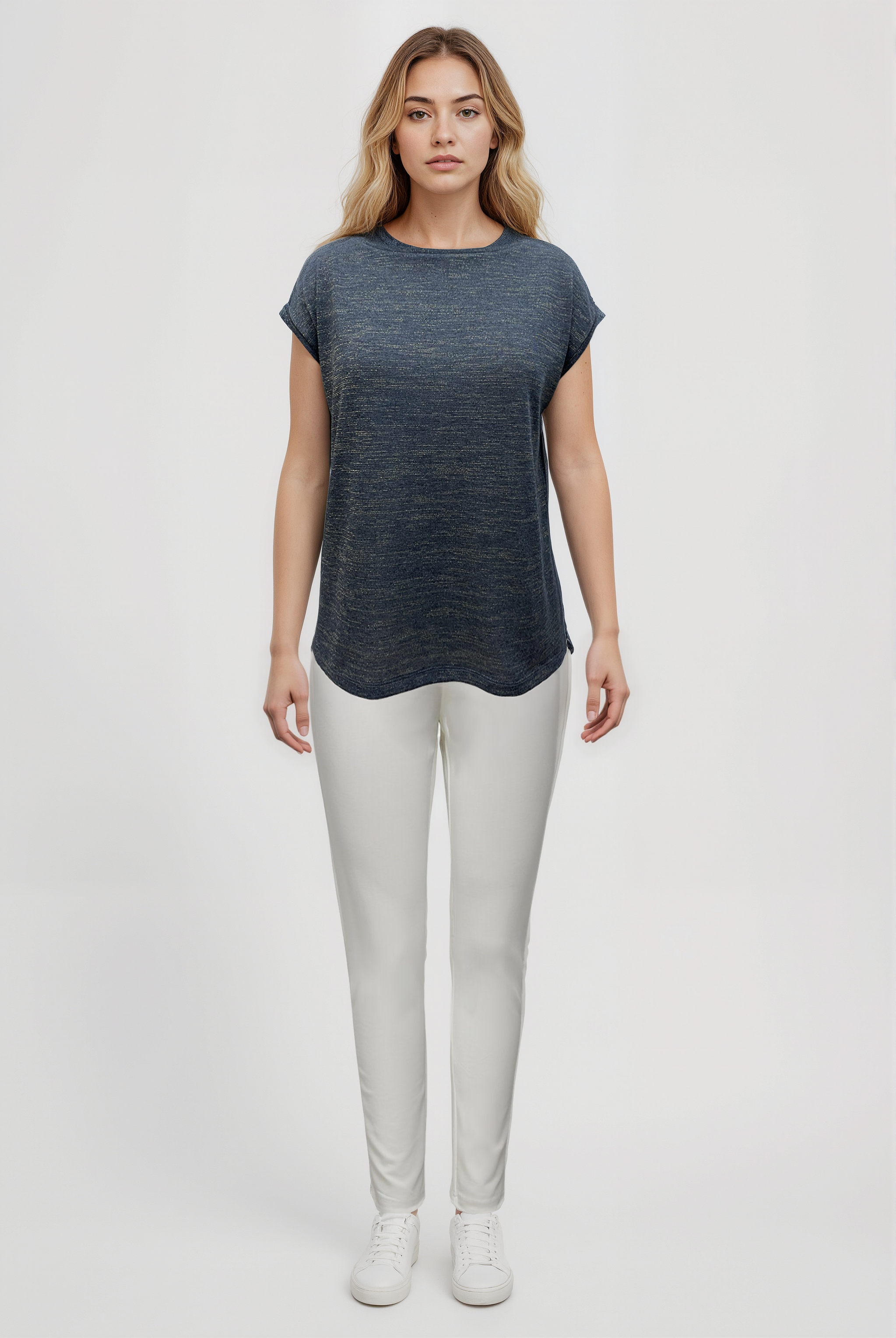 Gri ve Altın Bisiklet Yaka Simli Kısa Kollu Kadın T-Shirt SKY GLITTER S/S TOP - T-Shirt - Westmark London EU(TR) Store Organik Pamuklu Sürdürülebilir Moda