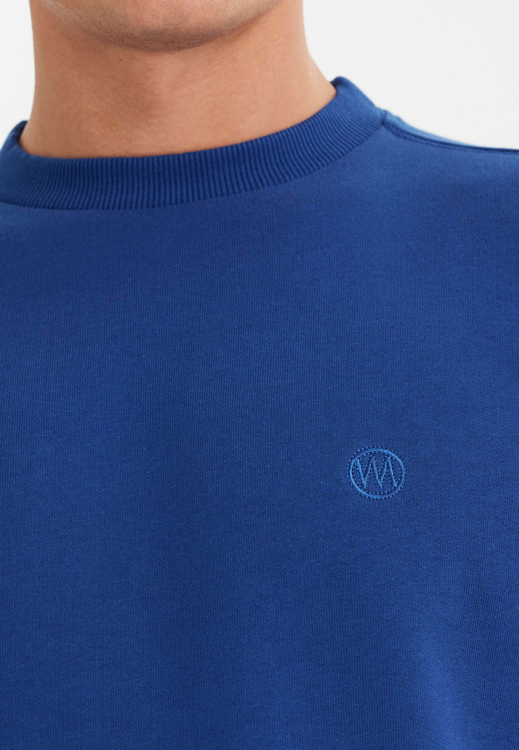 Mavi Bisiklet Yaka Pamuklu Regular Fit Erkek Sweatshirt CORE - Sweatshirt - Westmark London EU(TR) Store Organik Pamuklu Sürdürülebilir Moda