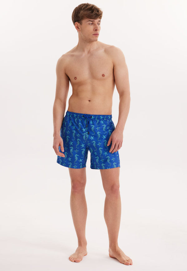 SEAHORSE ICON SWIM SHORTS in Blue AOP - Swim Shorts - Westmark London EU(TR) Store Organik Pamuklu Sürdürülebilir Moda
