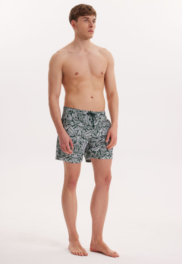 WMBOTANIC LEAF SWIM SHORTS in Green AOP - Swim Shorts - Westmark London EU(TR) Store Organik Pamuklu Sürdürülebilir Moda