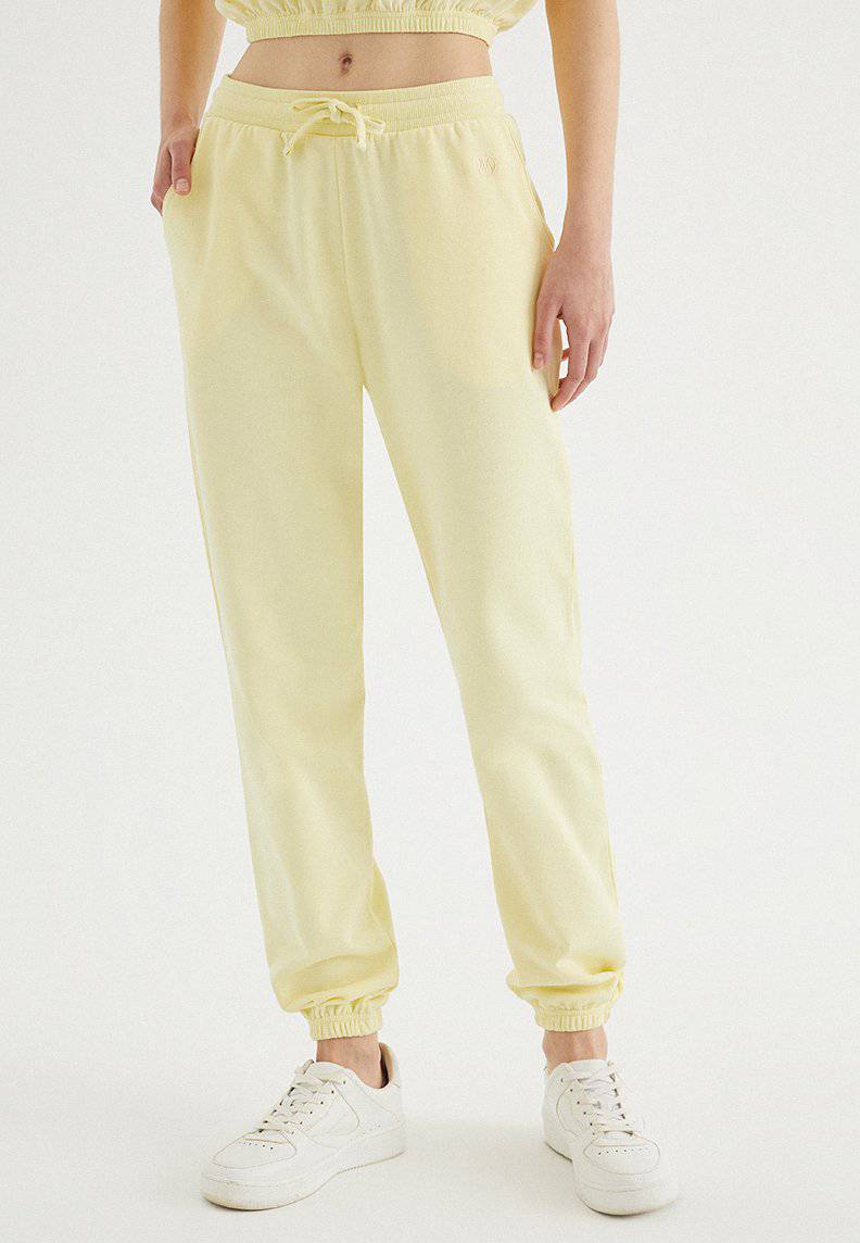ENJOY CUFFED JOGGER in French Vanilla - Sweatpant - Westmark London EU(TR) Store Organik Pamuklu Sürdürülebilir Moda