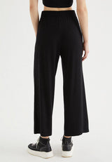 SOFT WIDE LEG JOGGER in Black - Sweatpant - Westmark London EU(TR) Store Organik Pamuklu Sürdürülebilir Moda