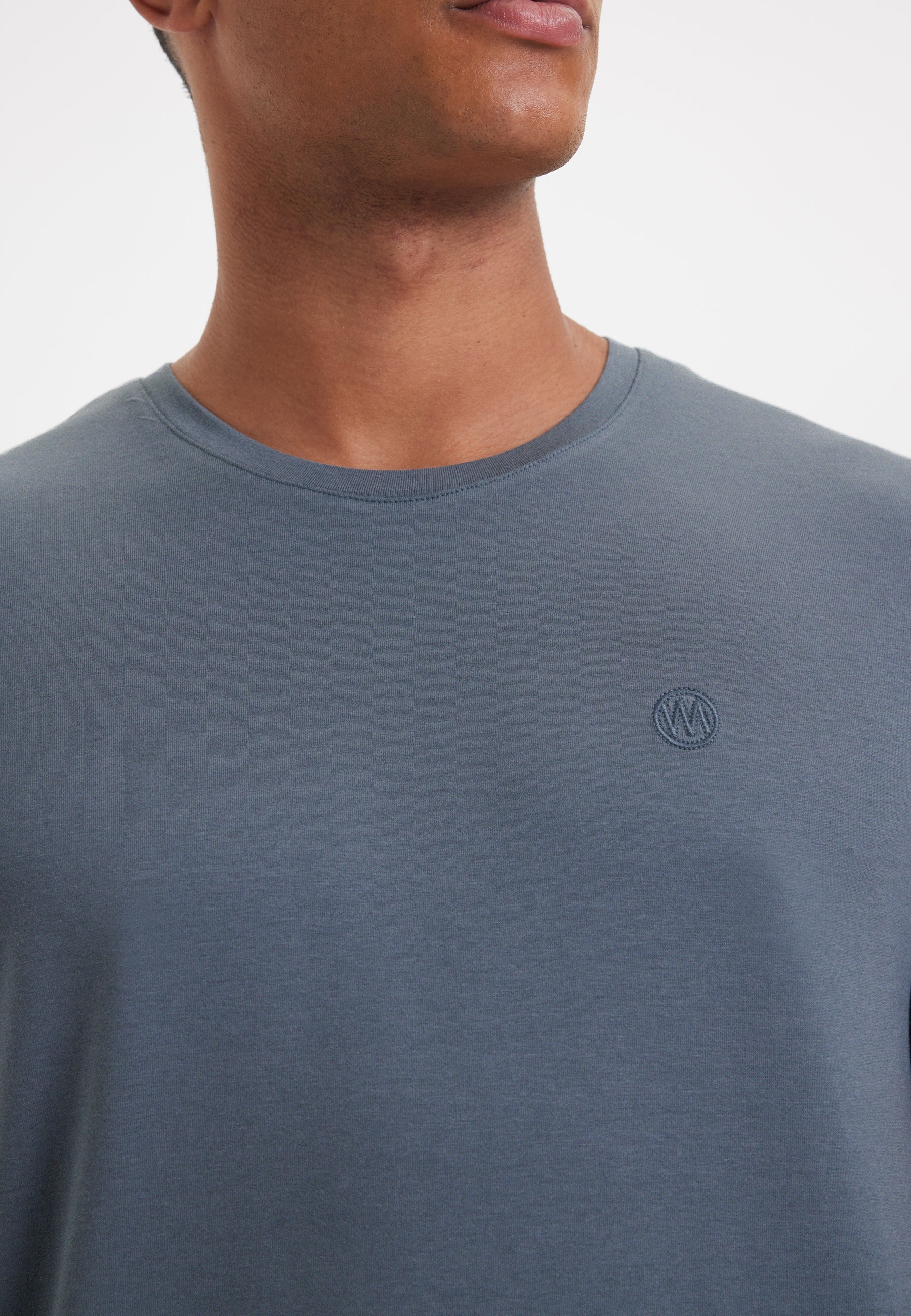 Mavi Bisiklet Yaka Regular Fit Modal Pamuk Karışımlı Basic Erkek T-Shirt PARKER - T-Shirt - Westmark London EU(TR) Store Organik Pamuklu Sürdürülebilir Moda
