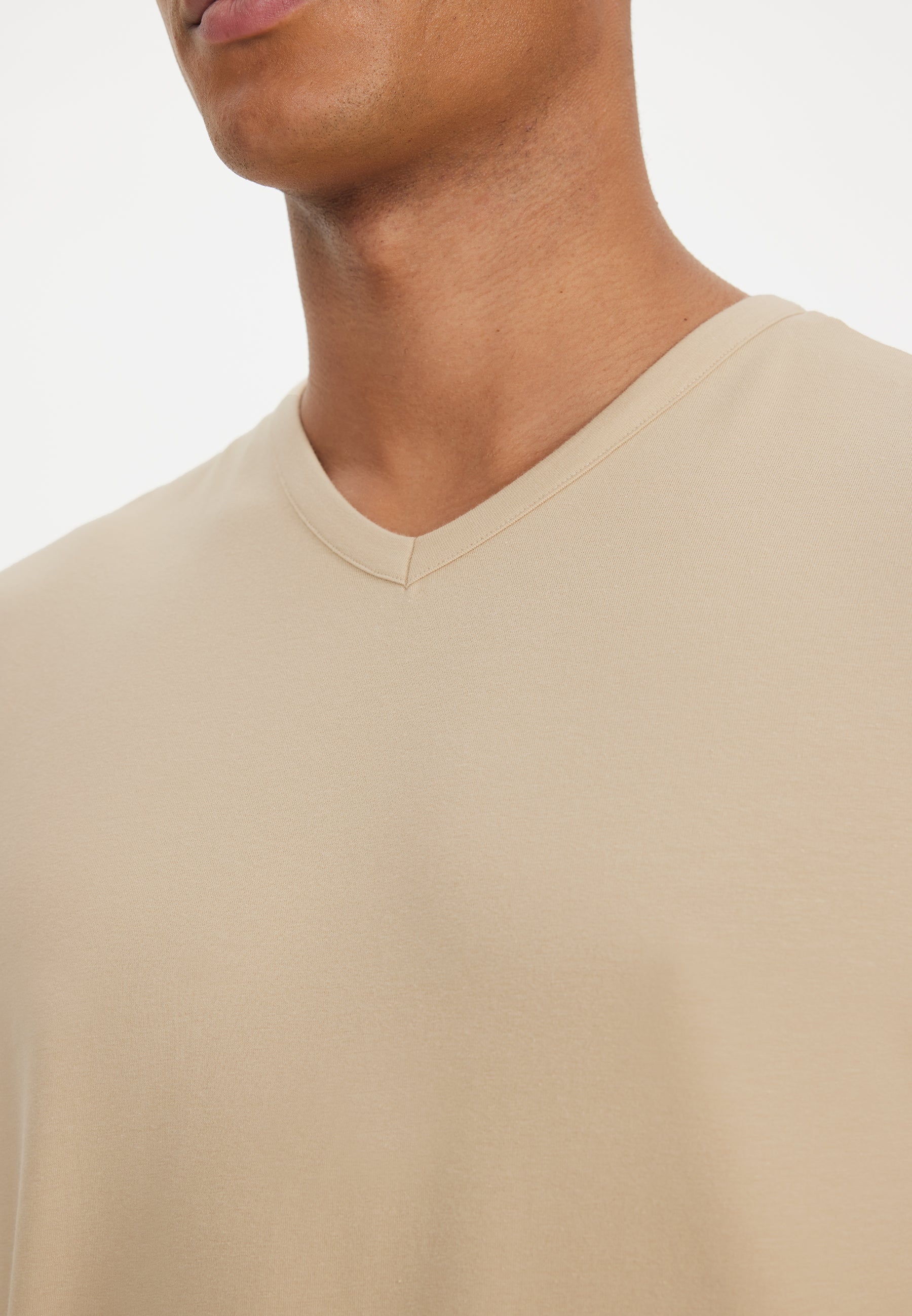 Sarı V-Yaka Regular Fit Pamuk Elastan Karışımlı Basic Erkek T-Shirt THEO - T-Shirt - Westmark London EU(TR) Store Organik Pamuklu Sürdürülebilir Moda