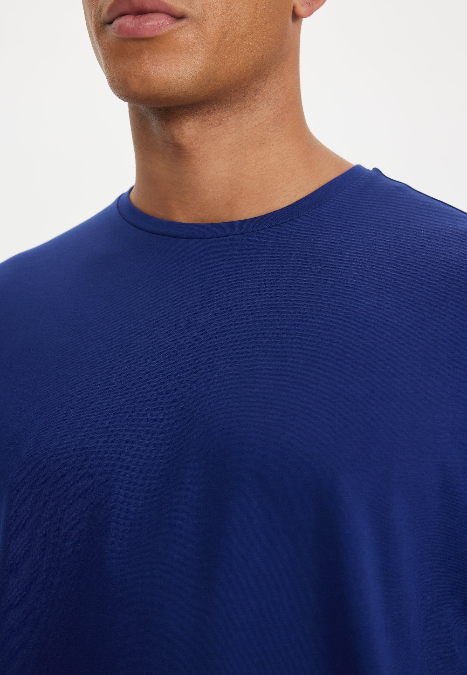 Lacivert Bisiklet Yaka Oversize Fit Pamuklu Basic Erkek T-Shirt THOMAS - T-Shirt - Westmark London EU(TR) Store Organik Pamuklu Sürdürülebilir Moda