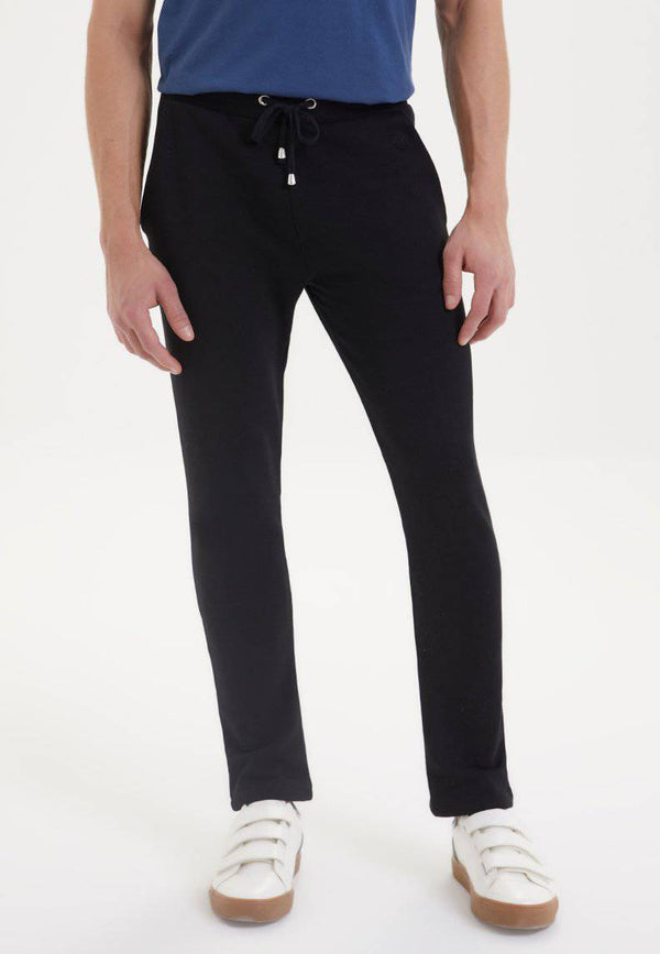 ESSENTIALS SWEATPANT in Black - Sweatpant - Westmark London EU(TR) Store Organik Pamuklu Sürdürülebilir Moda